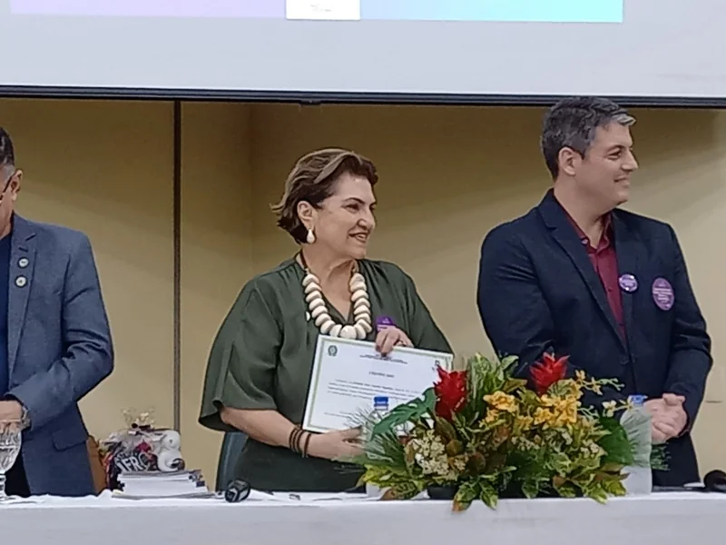 Ministra das Mulheres participa de certificação de alunas do IFRO e destaca ampliação de oportunidades para mulheres na ciência e tecnologia