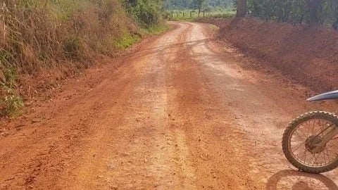 Motociclista embriagado e sem CNH sofre acidente na zona rural de São Miguel do Guaporé