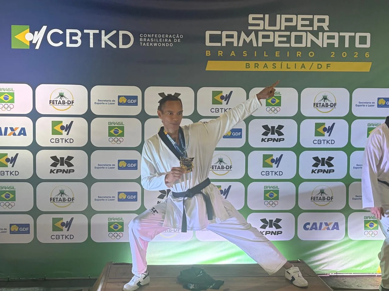 TAEKWONDO: Atletas de Rondônia conquistam destaque no cenário nacional no Supercampeonato Brasileiro