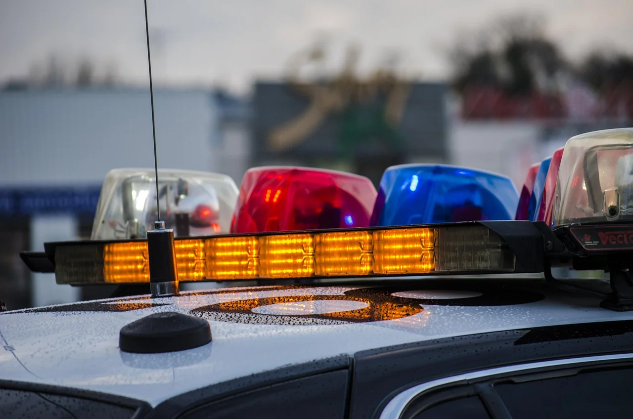 Briga entre vizinhos termina com homem ferido por golpe de foice, em Alta Floresta do Oeste