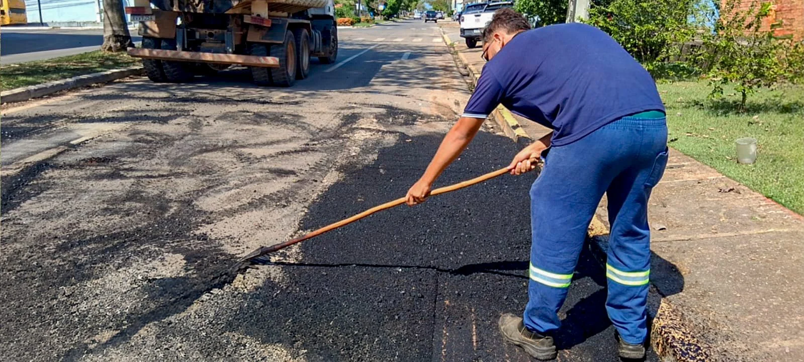 Prefeitura intensifica operação tapa-buracos e amplia atendimento nos bairros de Ji-Paraná