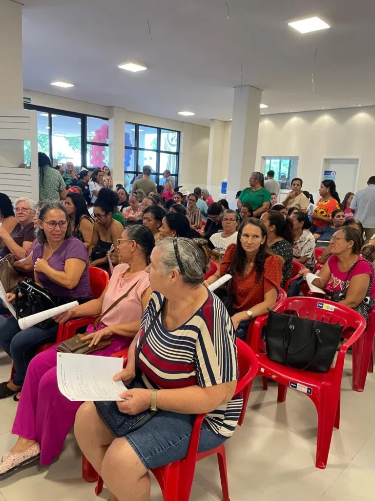 Comboni Rosa e Comboni Azul têm participação expressiva em Cacoal, com mobilização de Ministro Andreazza