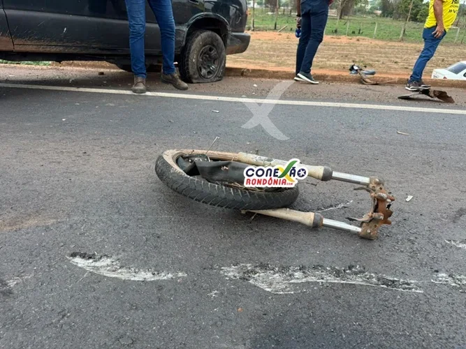 Grave acidente entre 4 veículos deixa vítima com fratura exposta na BR-364, em Pimenta Bueno