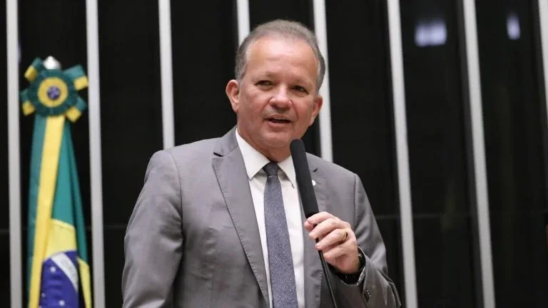 Comissão aprova criação de política nacional para inclusão no esporte