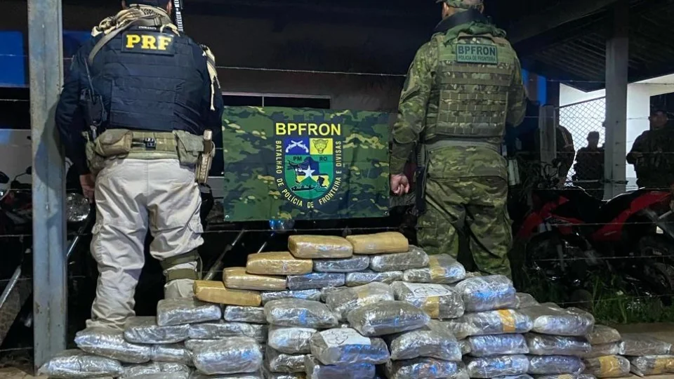 Suspeito é preso com de carga milionária de maconha em distrito de Porto Velho