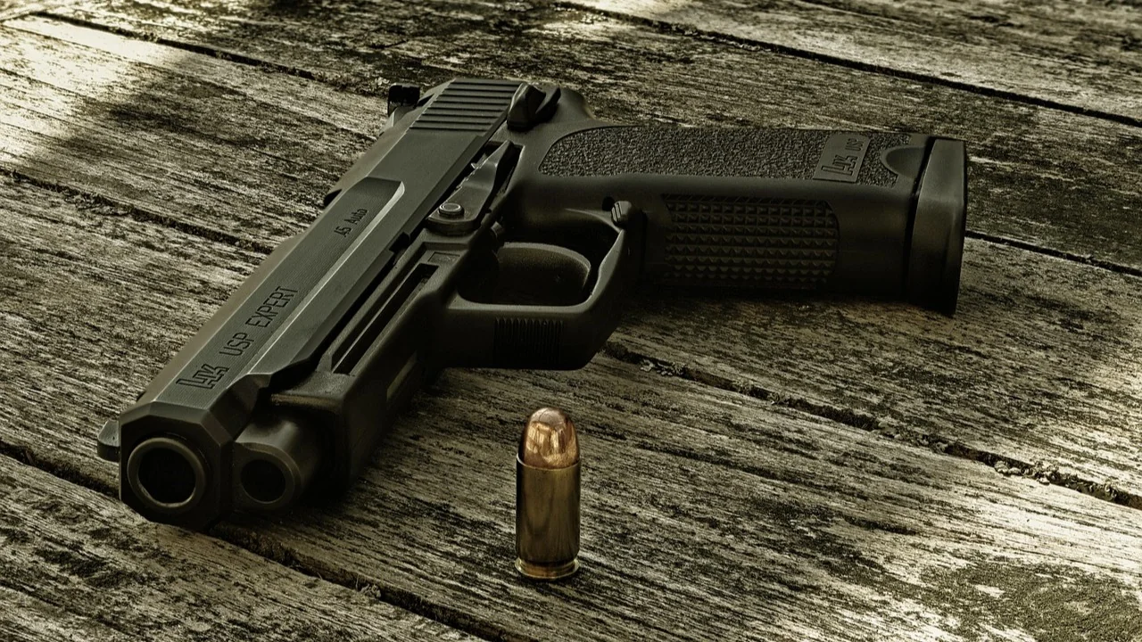 Curso falso para sargentos da reserva era usado para compra de armas