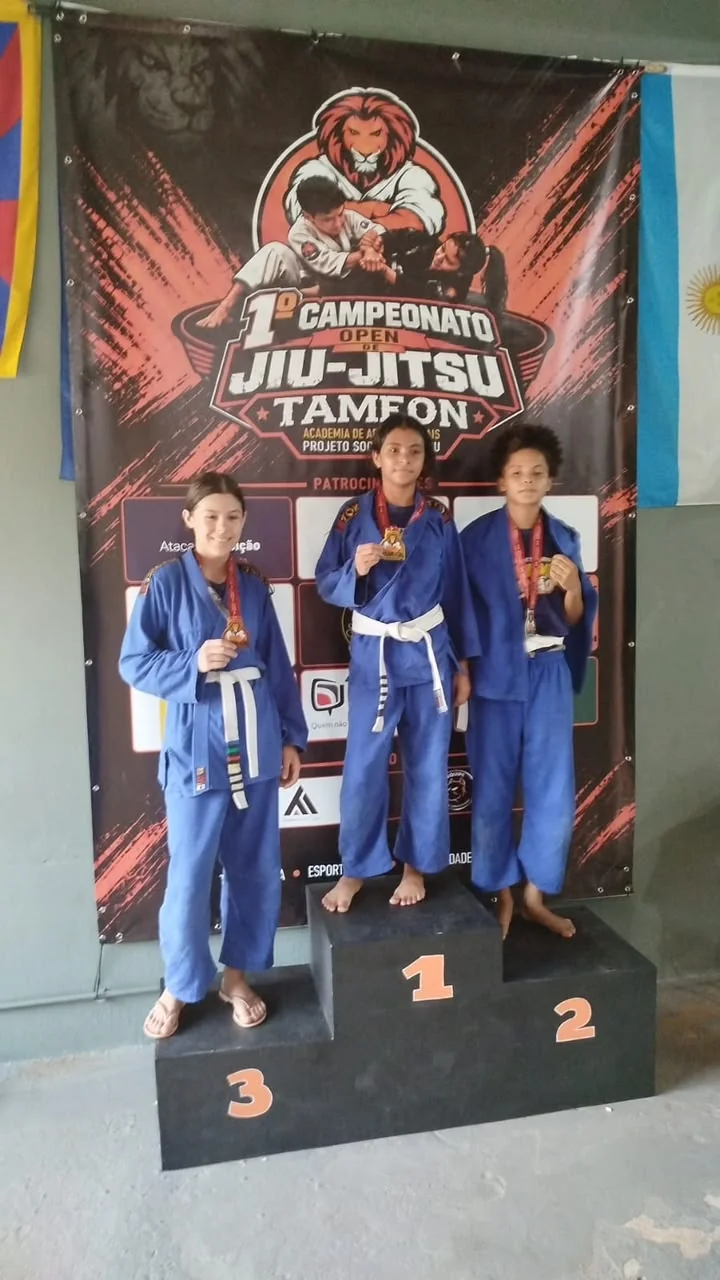 Projeto Jovem Campeão conquista oito ouros na Copa Tameon de Jiu-Jitsu