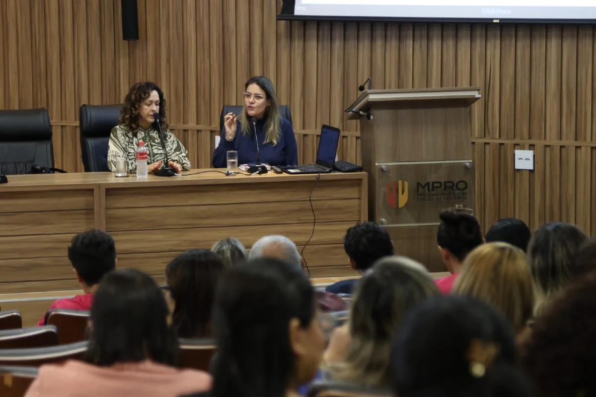 Em seminário, MPRO reforça direito de estudantes com deficiência à educação
