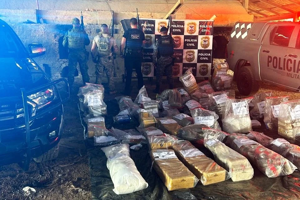 Polícia Civil incinera mais de meia tonelada de drogas em Nova Mamoré; prejuízo chega a R$ 8,8 milhões