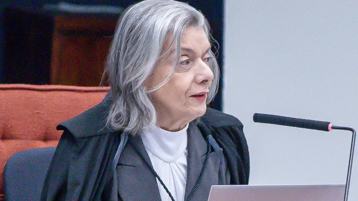 Ministra rejeita ação que pedia transporte interestadual na eleição